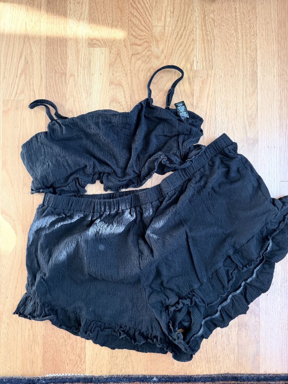 ASOS Design Curve Black Crinkle Cami & Shorts Set 16/18